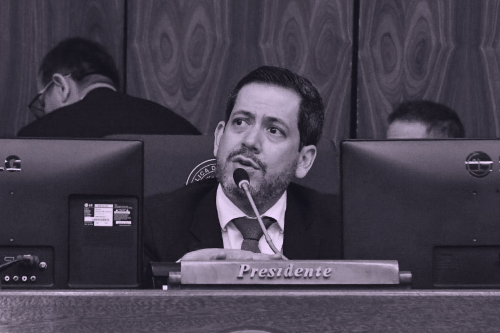 Quién usa las camionetas de Diputados y cómo se reparten