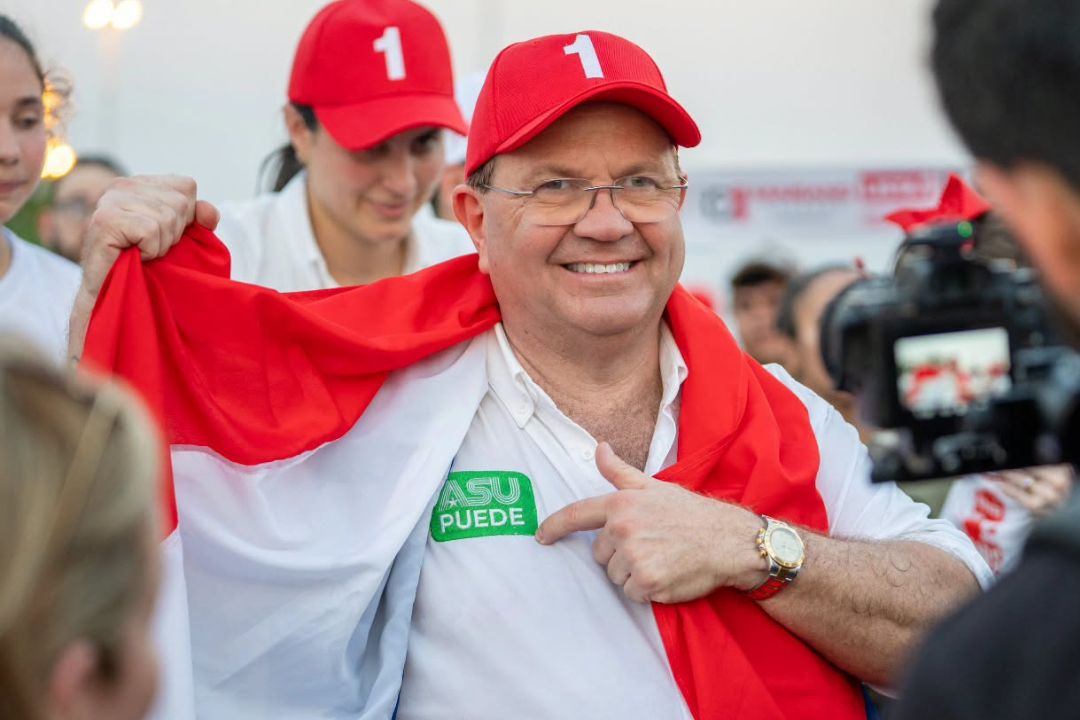 Camilo lidera millonario gasto de candidatos en Facebook e Instagram